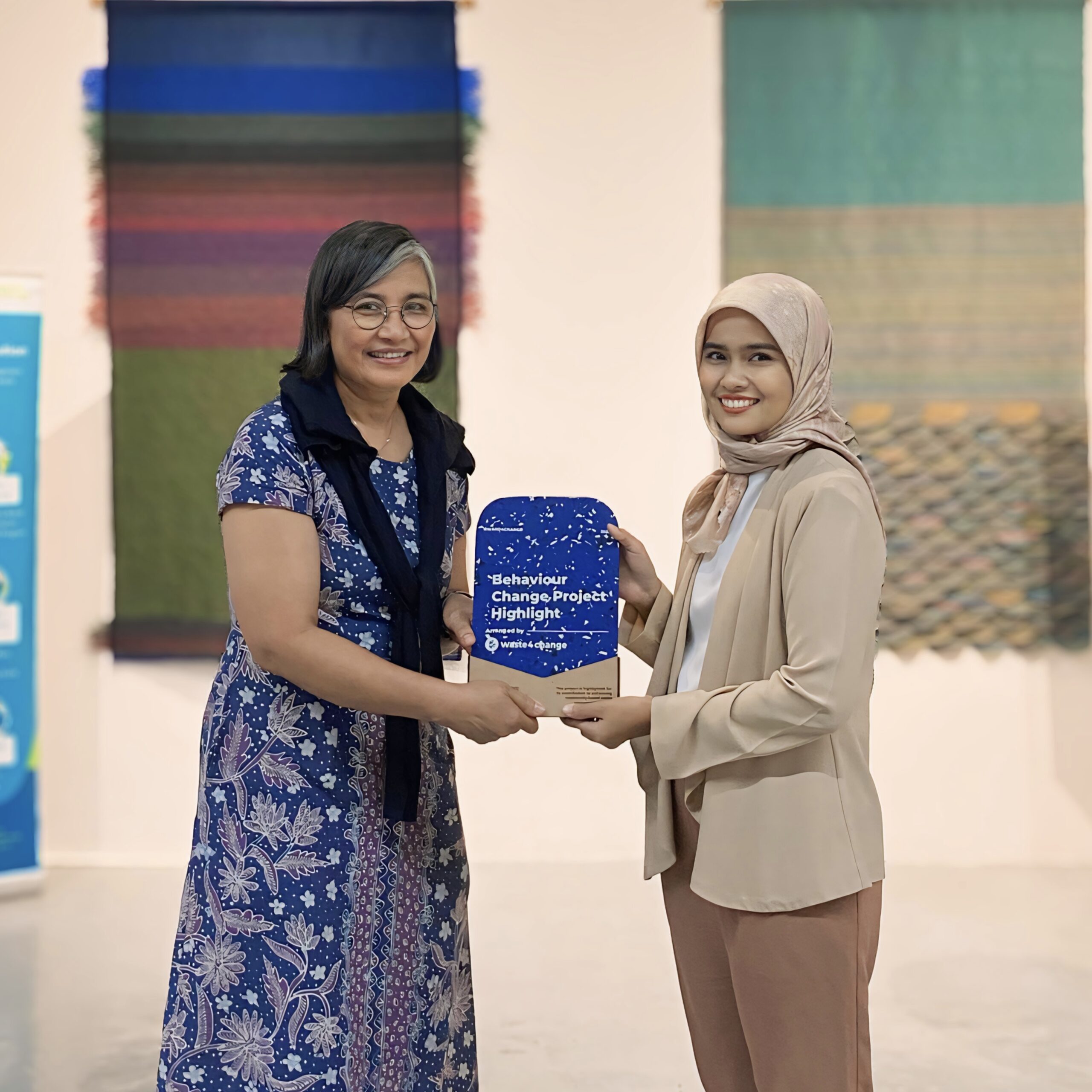 Salah satu penerima Award4Change pada Kategori Behaviour Change Project Highlight : Program Clean Cities Blue Ocean USAID