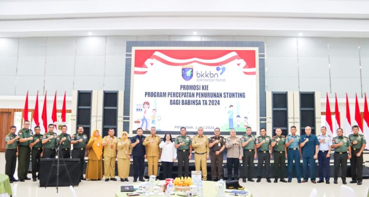 acara pengarahan kepada babinsa terkait sosialisasi pengurangan angak stunting di kalbar