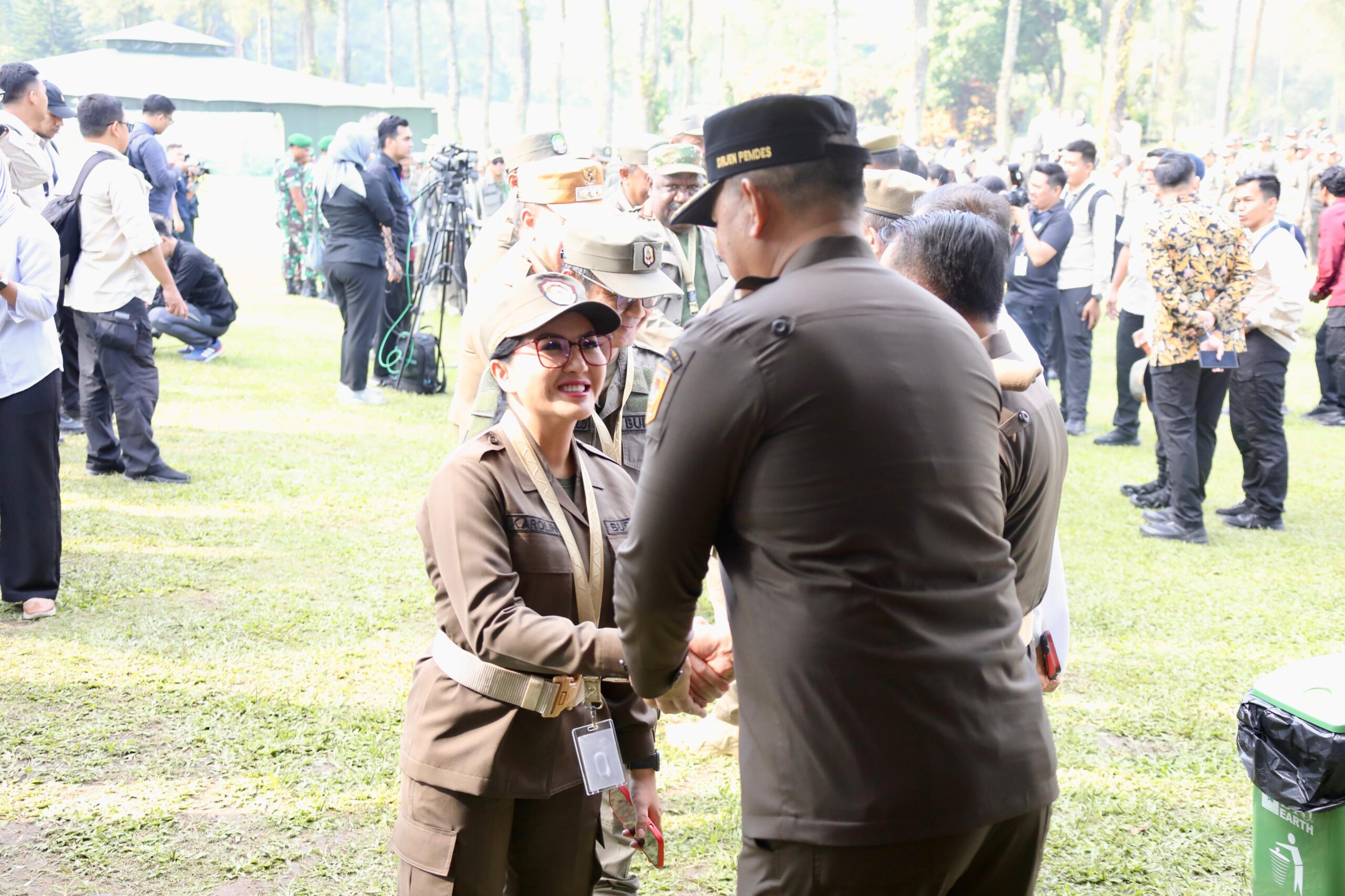 Bupati Landak Karolin, Mengikuti Penutupan Retreat, di Magelang