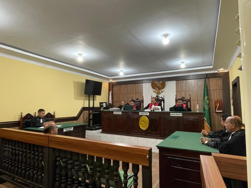 Sidang pembacaan dakwaan