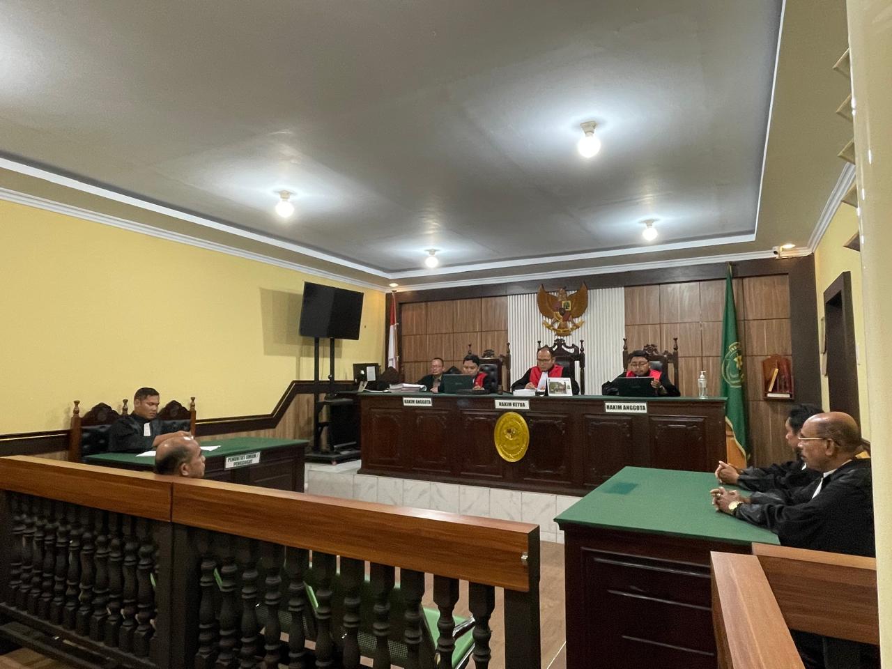 Sidang pembacaan dakwaan