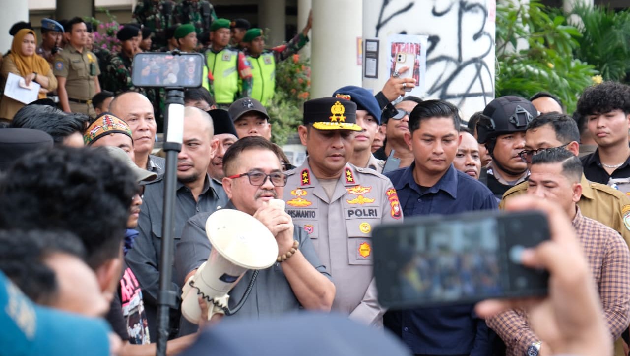 Pak Aloy