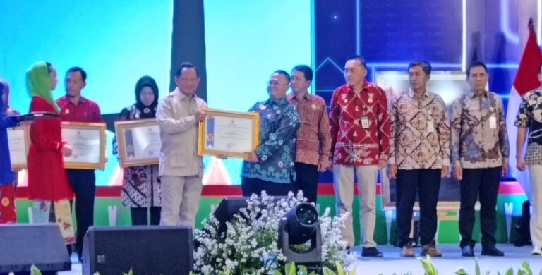 613cbee2-6b3a-46a5-a311-0bd4b00093e4