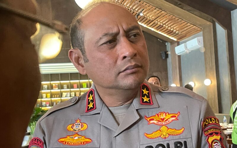 Irjen Pol.  Pipit Rismanto, Kapolda Kalbar Usai Mengisi Jumat Curhat Kapolda Kalbar pada Jumat Pagi (17/10/25)