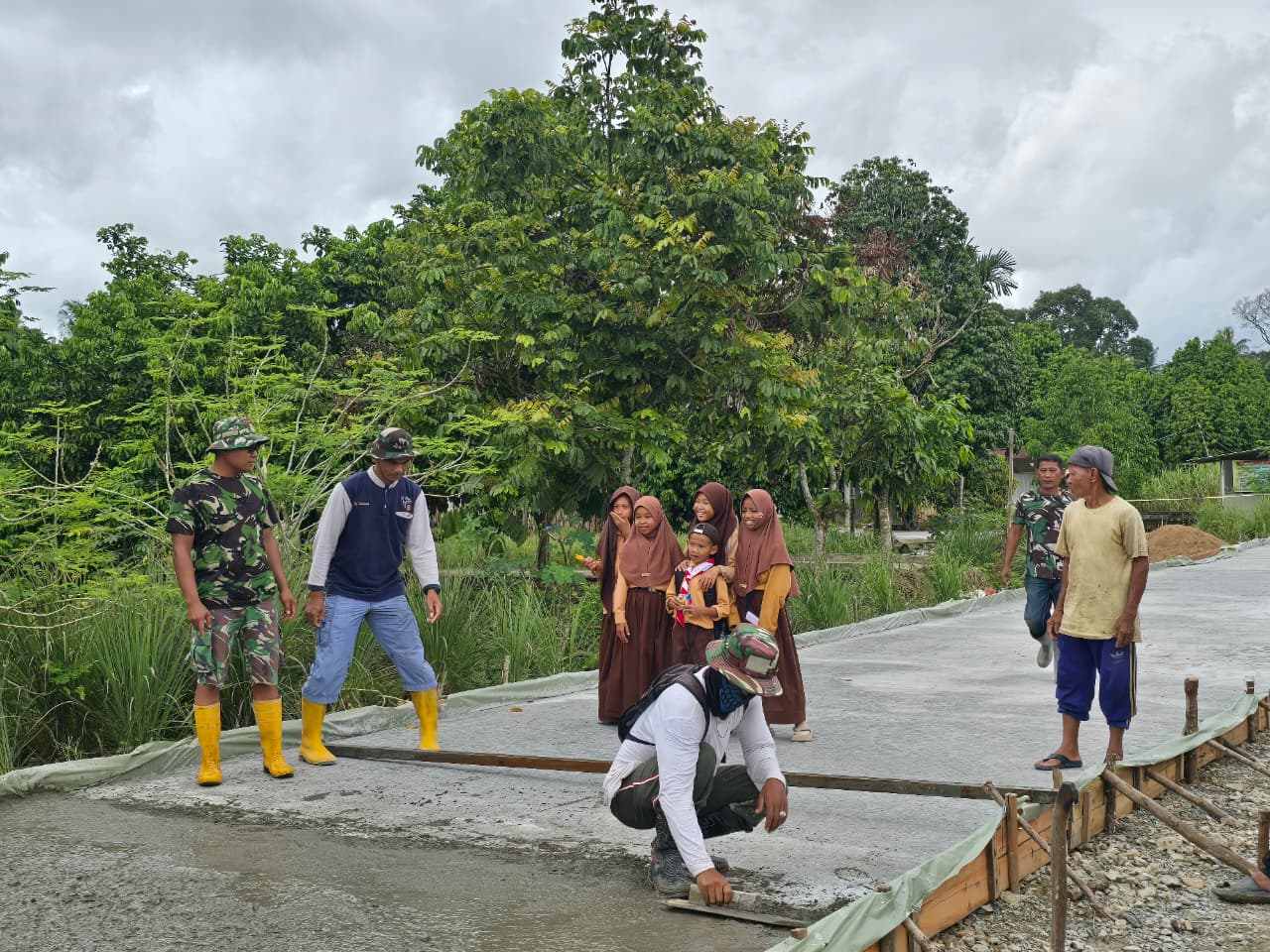 WhatsApp Image 2025-10-24 at 20.20.44