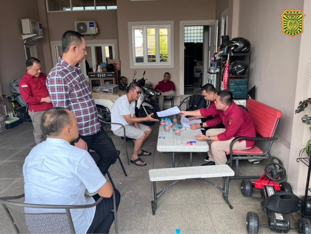 Kalender pertambangan sejati Kalbar